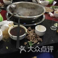 51吃瓜火锅兔,舌尖上的麻辣新体验