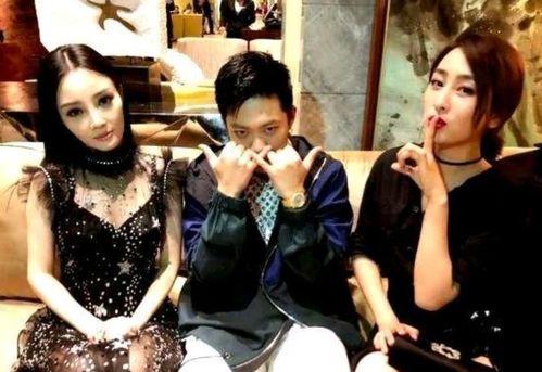 酒店明星吃瓜事件,揭秘娱乐圈幕后真相